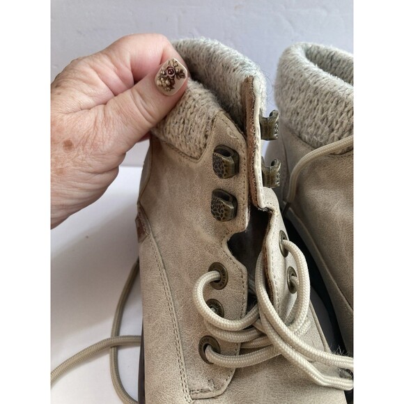 Blowfish Womens Comet Boot Beige W9.5   With Knitted Turndown - Picture 3 of 7